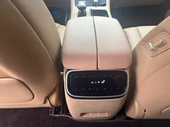 2024 Aito M7 1.5T Smart Driving 4WD Max 5-seat, чёрный — фото 8