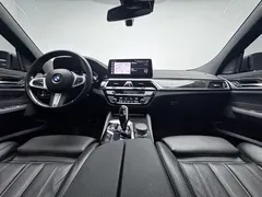 2022 BMW 6 Series GT 630i M Sport Package — фото 9