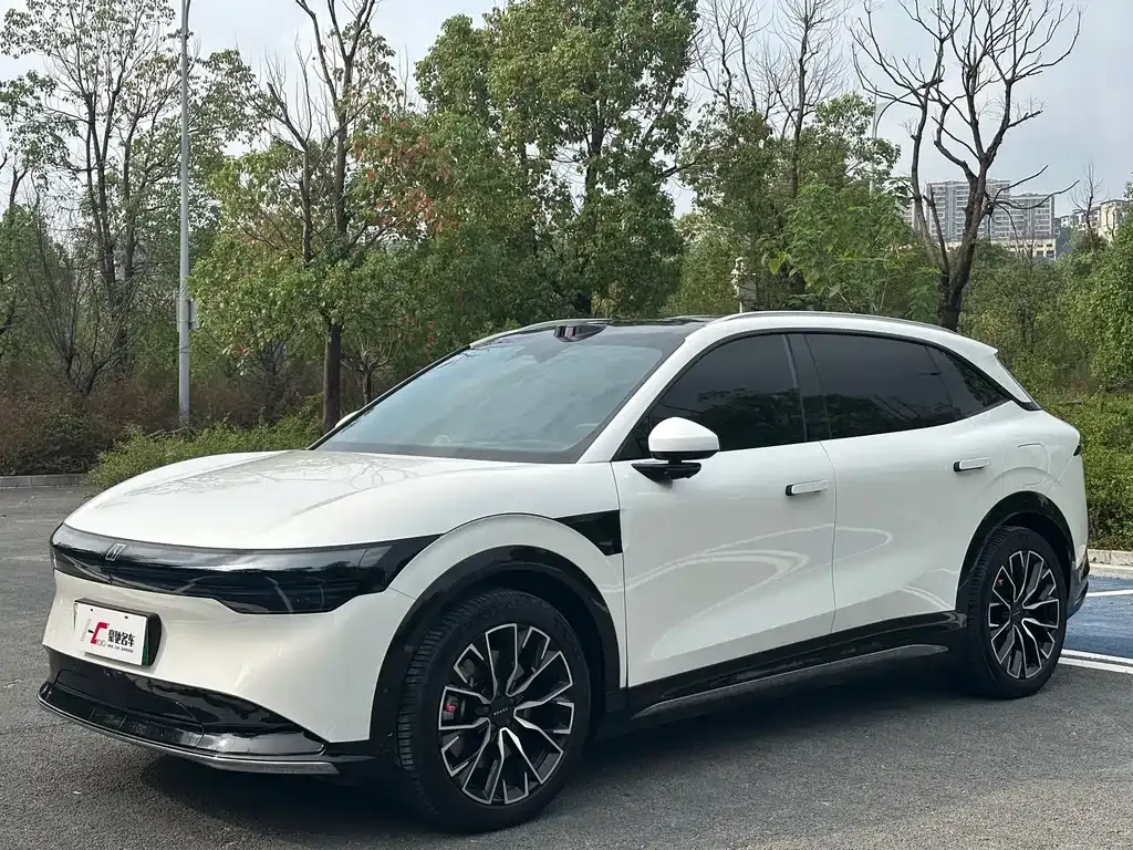 2025 Zeekr 7X 100kWh Long Range 4WD Smart Driving