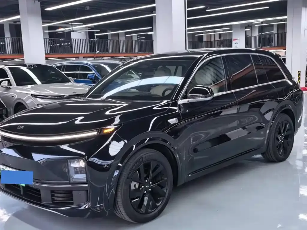 2024 Li Auto L8