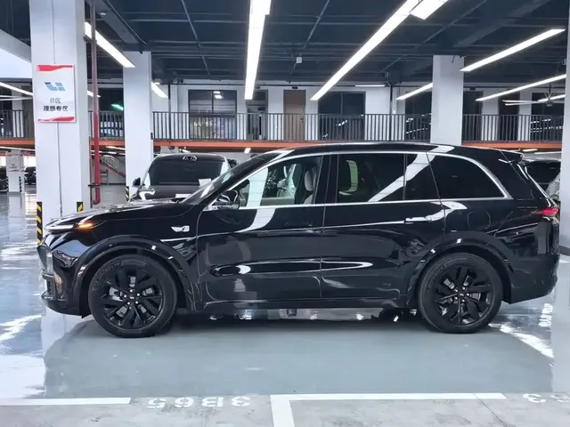 2024 Li Auto L8