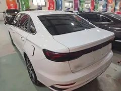 2023 Geely Emgrand 4th Gen Champion 1.5L CVT Premium, белый — фото 5