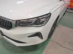 2023 Geely Emgrand 4th Gen Champion 1.5L CVT Premium, белый — фото 24