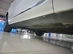 2021 Volvo XC60 T8 PHEV Luxury, белый — фото 21