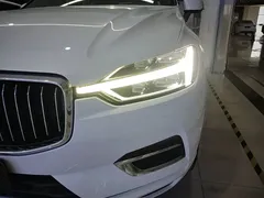 2021 Volvo XC60 T8 PHEV Luxury, белый — фото 24