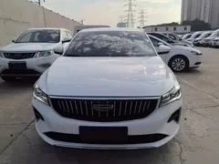 2022 Geely Emgrand 4th Gen 1.5L CVT Flagship, белый — фото 3