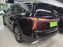 2024 Hongqi HS7 2.0T PHEV 4WD 6, чёрный — фото 5