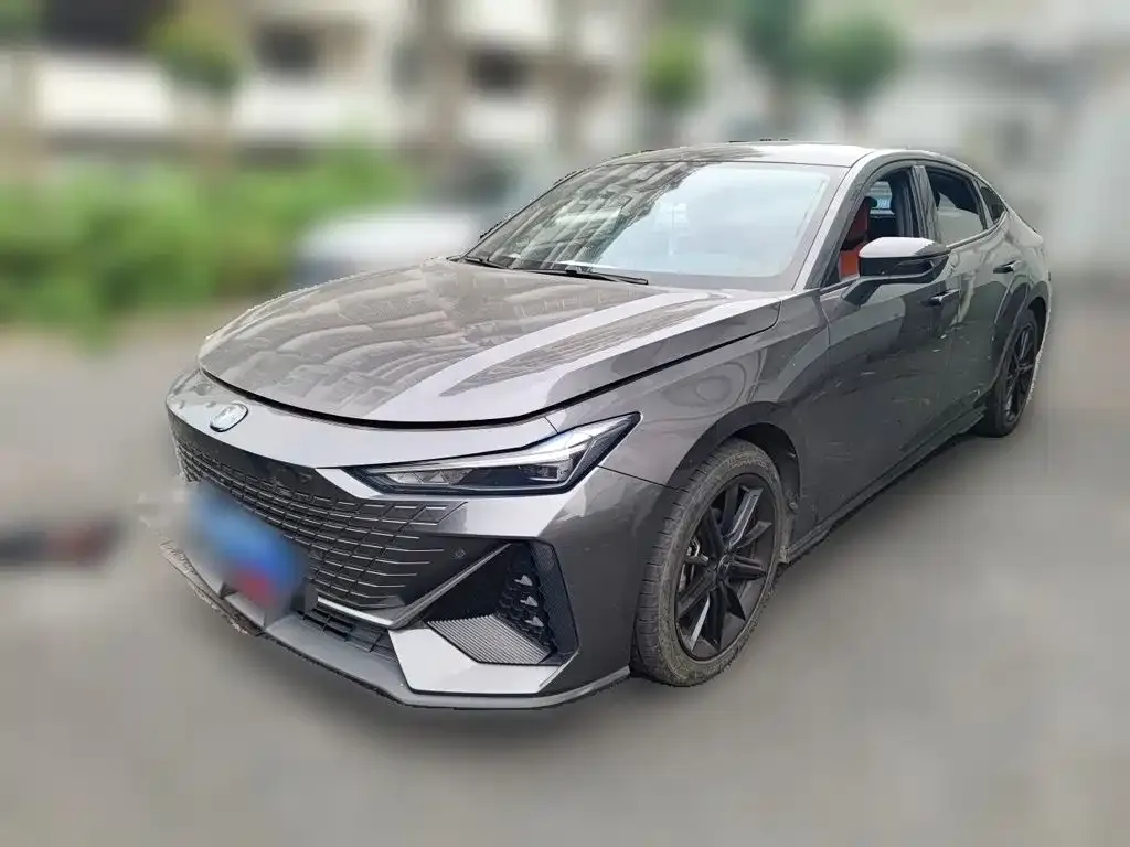 2022 Changan UNI-V 1.5T Premium