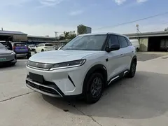 2025 BYD Yuan UP Smart Driving 401km Vitality, белый — фото 1