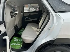 2025 BYD Yuan UP Smart Driving 401km Vitality, белый — фото 8