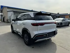 2025 BYD Yuan UP Smart Driving 401km Vitality, белый — фото 12