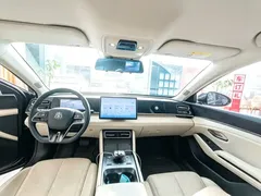 2024 BYD Qin L PHEV 80km Exceed — фото 9