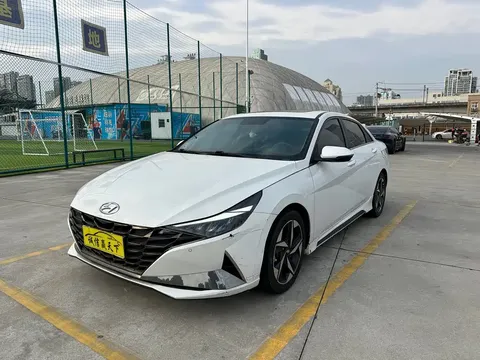 2021 Hyundai Elantra 1.5L CVT GLX Elite