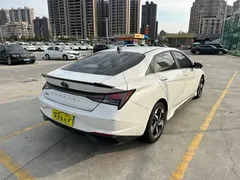 2021 Hyundai Elantra 1.5L CVT GLX Elite, белый — фото 5