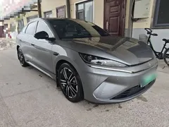 2025 BYD Qin L EV 545km Excellence — фото 4