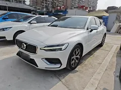2023 Volvo S60 B4 Luxury, белый — фото 1