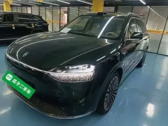 2025 Aito M9 EV Ultra 100kWh 6-seat 192-line LiDAR, зелёный — фото 2