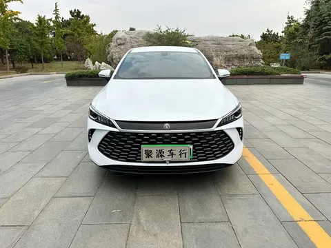 2025 BYD Qin PLUS DM-i PHEV Smart Driving 55km Leading
