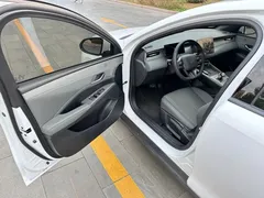 2025 BYD Qin PLUS DM-i PHEV Smart Driving 55km Leading, белый — фото 12