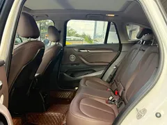 2021 BMW X1 Premium, белый — фото 6