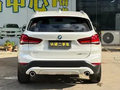 2021 BMW X1 Premium, белый — фото 16