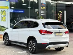 2021 BMW X1 Premium, белый — фото 17