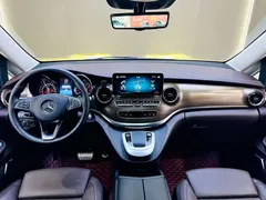 2022 Mercedes-Benz V-Class V 260 L Long Wheelbase Luxury, чёрный — фото 9