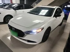 2023 Mazda 3 2.0L AT, белый — фото 2
