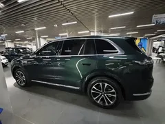 2026 Aito M7 EV Max Long Range 6-seat 192-line LiDAR, зелёный — фото 7