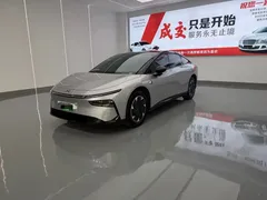 2024 Xpeng P7+ Long Range Max — фото 1