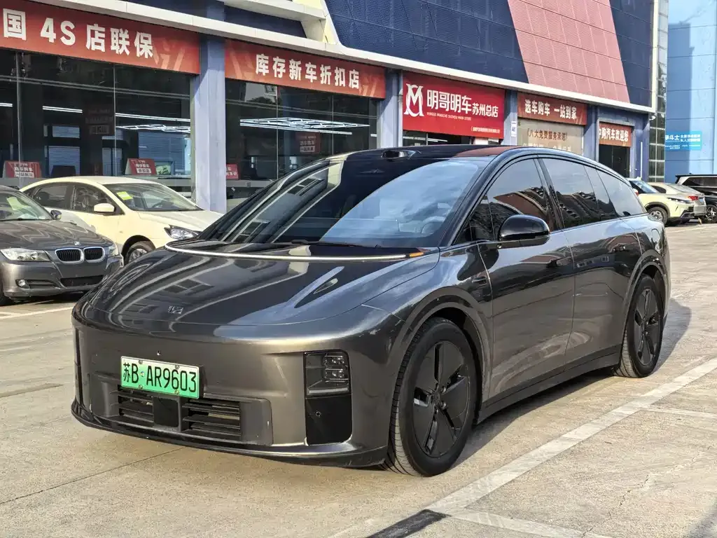 2025 Li Auto i6 2WD Standard