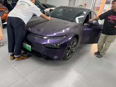 2022 Xpeng P7 480E