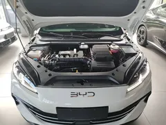 2024 BYD Seal 06 DM-i PHEV 120KM Flagship, белый — фото 20
