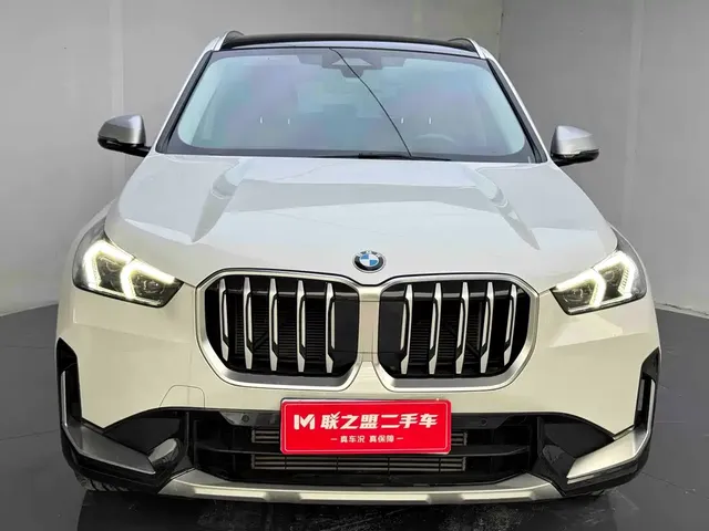 2023 BMW X1