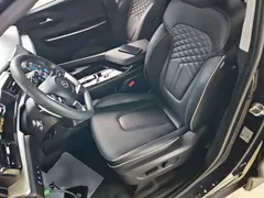 2021 Hyundai Custo 380TGDi LUX Premium, синий — фото 15