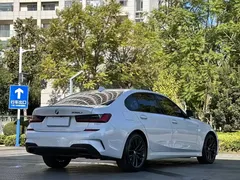 2021 BMW 3 Series 325Li M Sport Night Package, белый — фото 9
