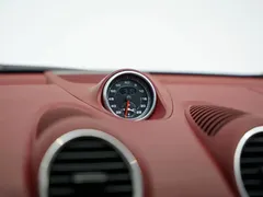 2022 Porsche 718 Cayman 2.0T, белый — фото 16