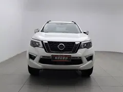 2020 Nissan Terra 2.5L XL Upper AT 2WD Luxury, белый — фото 3