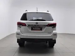 2020 Nissan Terra 2.5L XL Upper AT 2WD Luxury, белый — фото 4