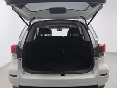 2020 Nissan Terra 2.5L XL Upper AT 2WD Luxury, белый — фото 16