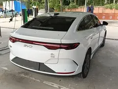 2025 BYD Qin L EV 545km Superior, белый — фото 7