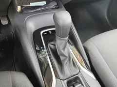 2021 Toyota Corolla TNGA 1.5L CVT Elite, белый — фото 10