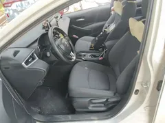 2021 Toyota Corolla TNGA 1.5L CVT Elite, белый — фото 11