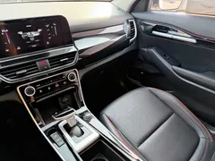 2023 Kia Seltos 1.5L CVT Luxury, белый — фото 9