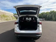 2023 Jetour X70 PLUS 1.5T MT 5-seat, белый — фото 7