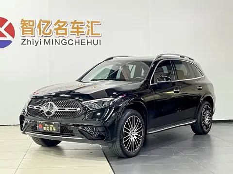 2023 Mercedes-Benz GLC 300 L 4MATIC Luxury 7-seat