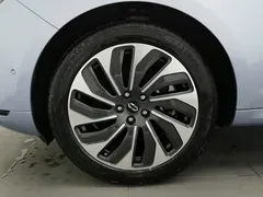 2023 Aito M5 EREV 4WD Smart Driving, синий — фото 17