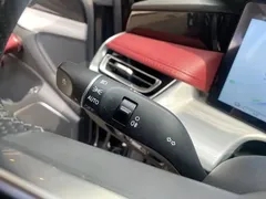2025 Hongqi H5 PHEV 130, чёрный — фото 11