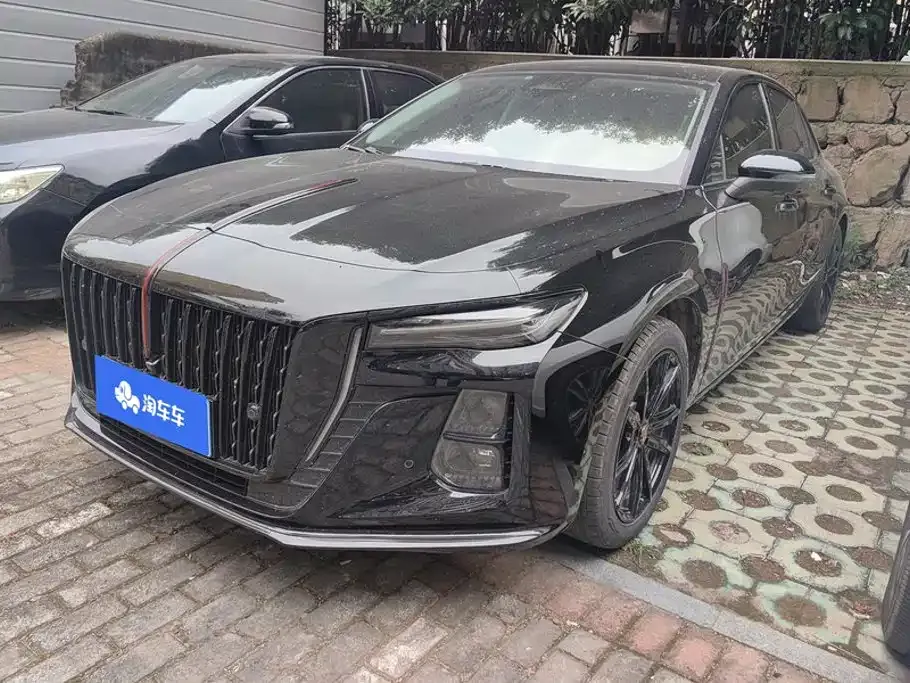 2025 Hongqi H5 2.0T AT
