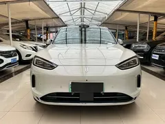 2025 Aito M5 EV Ultra RWD, белый — фото 2